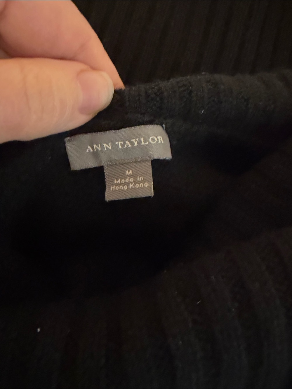 Vintage Ann Taylor 100% Cashmere Ribbed Turtleneck Sweater - Medium - Picture 2 of 4